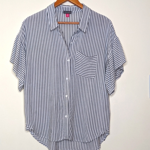 Vince Camuto Tops - Vince Camuto Button Down Shirt & Ruffled Sleeve